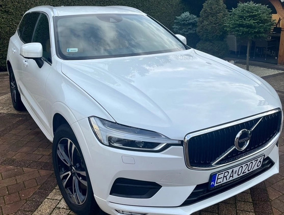 Volvo XC 60 cena 129000 przebieg: 98300, rok produkcji 2018 z Przedbórz małe 79